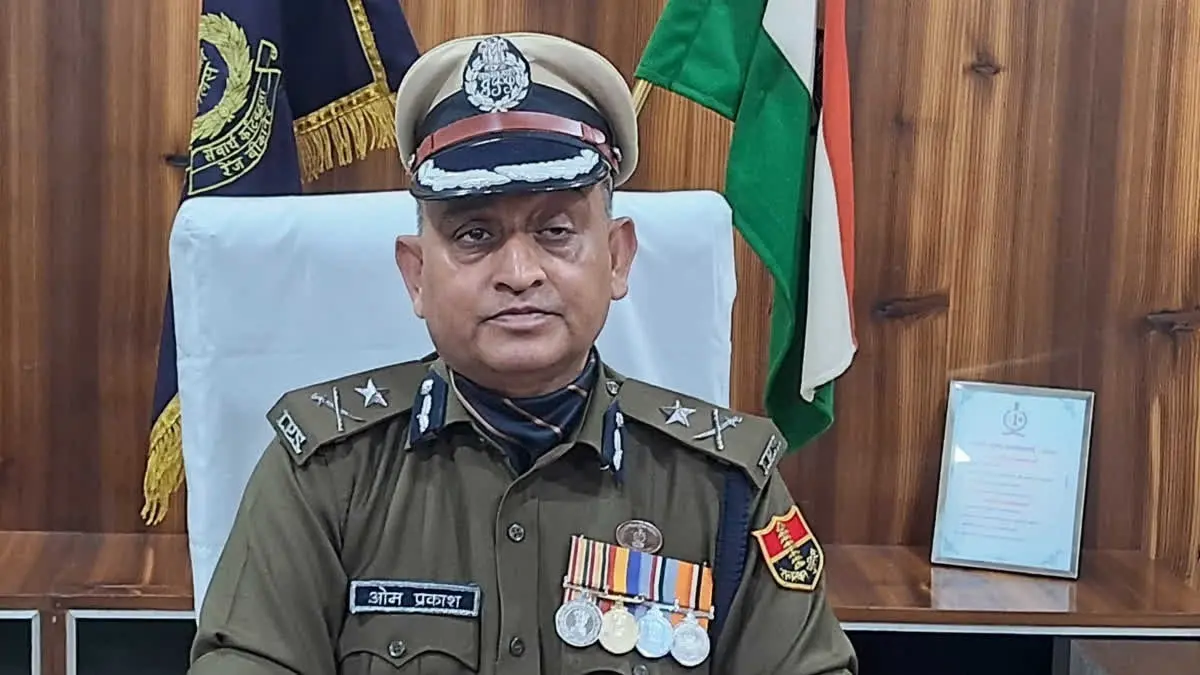 पुलिस ने नशा मुक्त भारत अभियान के तहत बड़ी कार्यवाही 790 जगहों पर दबिशअपराधियों को पकड़ा