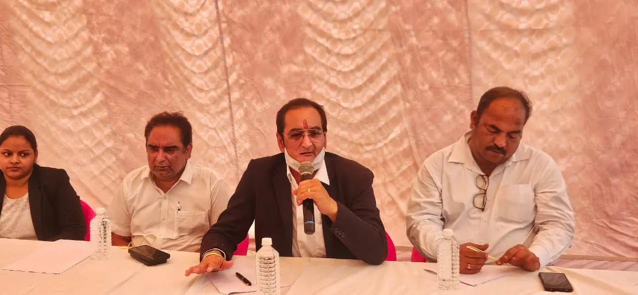 एड पुरोहित ने किया प्रदेश के प्रत्येक जिले में एडवोकेट भवन बनवाने का वादा
